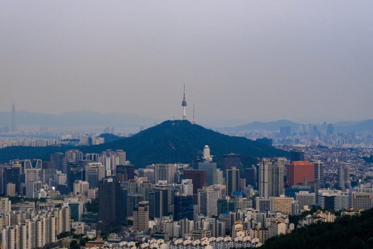 가압류한 부동산 및 예금채권을 본안승소 후 집행할 때 절차 관련 문의