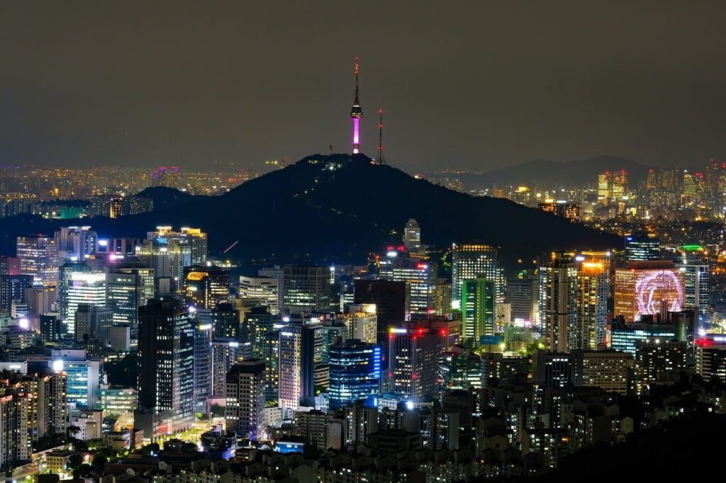 전임 대표이사가 변경등기를 거부합니다. 2 전임 대표이사가 변경등기를 거부합니다.